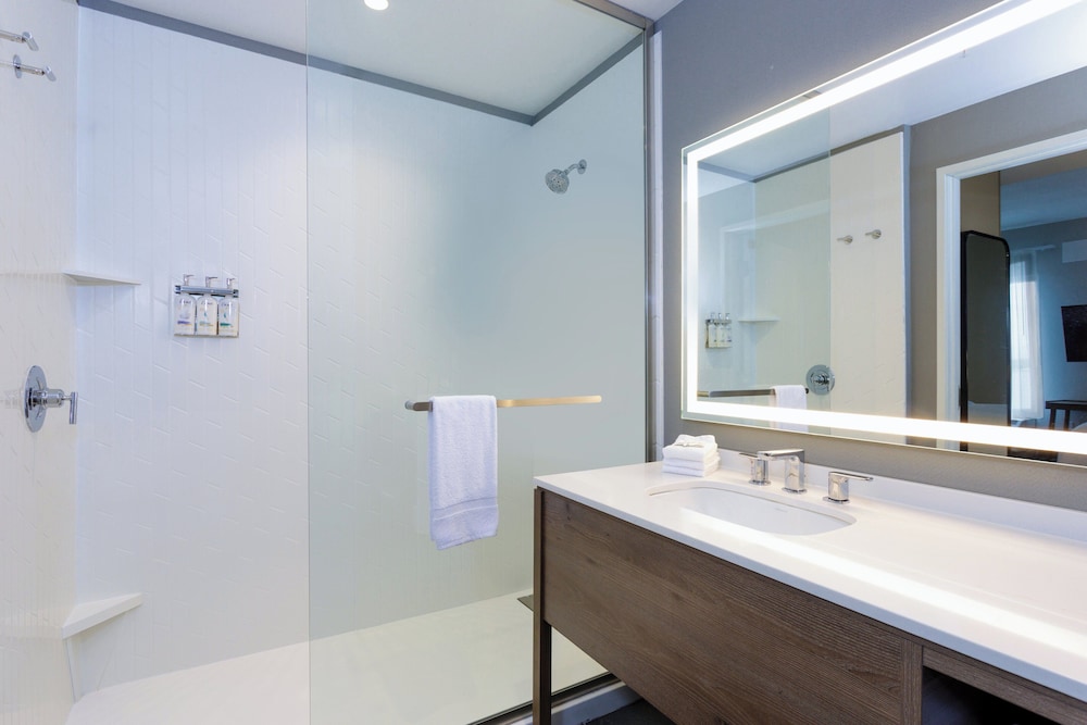 Staybridge Suites Winter Haven Auburndale by IHG - photo 19