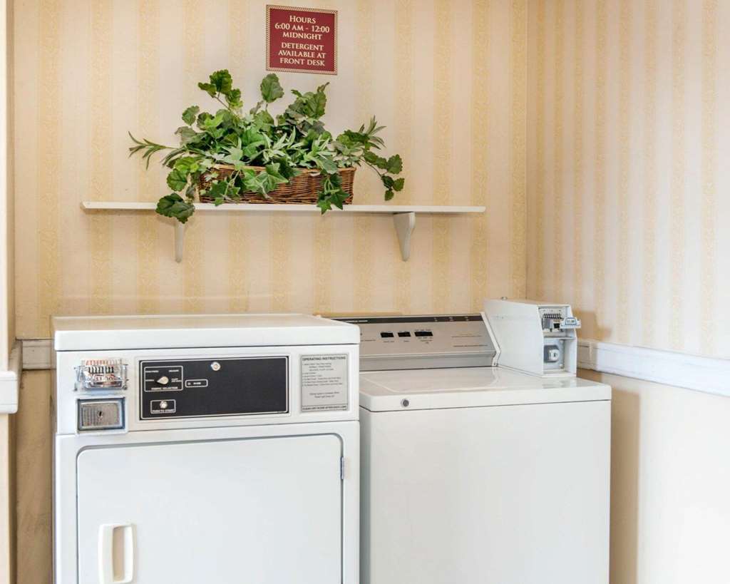 Quality Inn & Suites Near Amish Country - photo 17