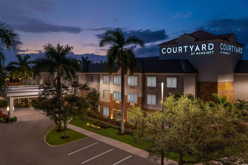 Courtyard by Marriott Sarasota at University Town Center - featured photo