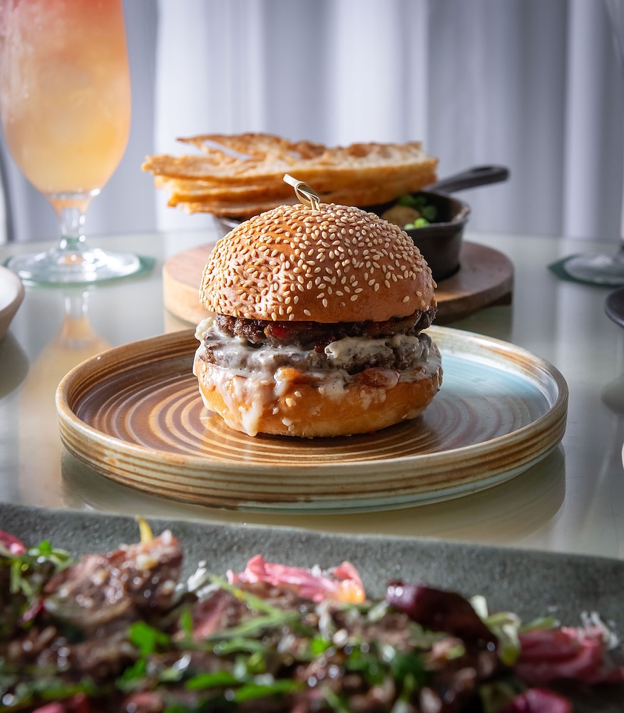 מזון ומשקאות