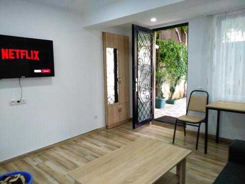 Old City LG Apartments