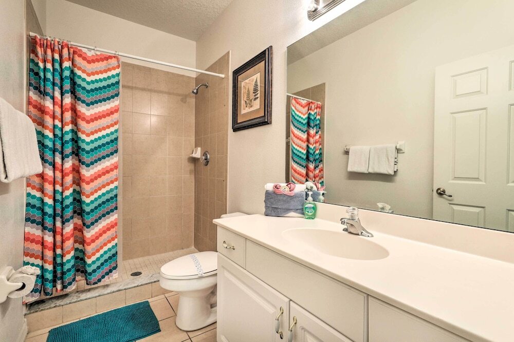 Kissimmee Condo with Resort Perks 5 Mi to Disney - photo 9