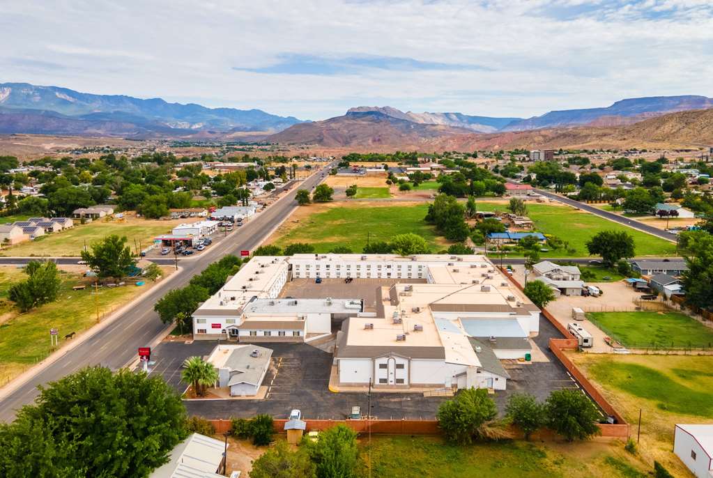 Ramada by Wyndham La Verkin Zion National Park - photo 6