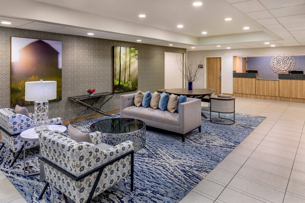 Fairfield Inn & Suites By Marriott Lancaster - photo 23