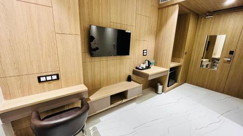 Hotel Aryavilas A Luxury Boutique Hotel in Mathura, India