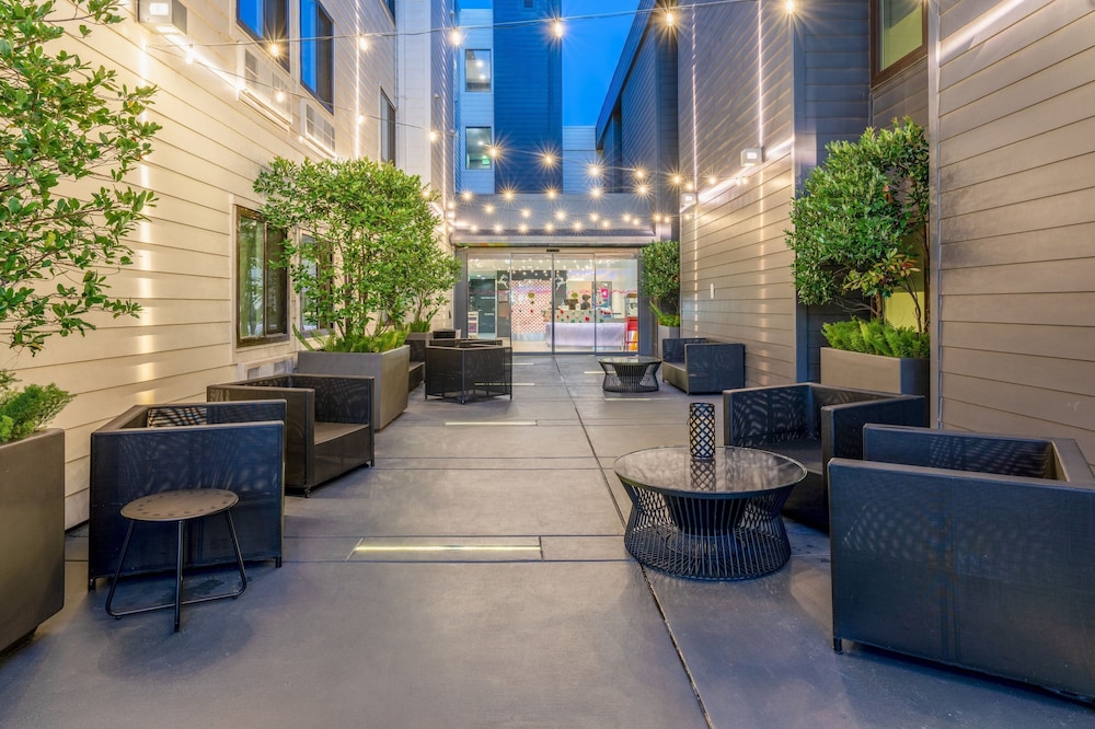 Aloft Sunnyvale - photo 45