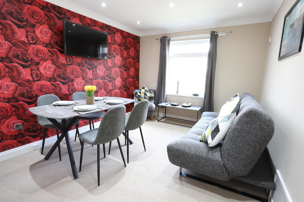NEC Airport Short Stay — 4-Star Luxury Hotel in Birmingham, United Kingdom