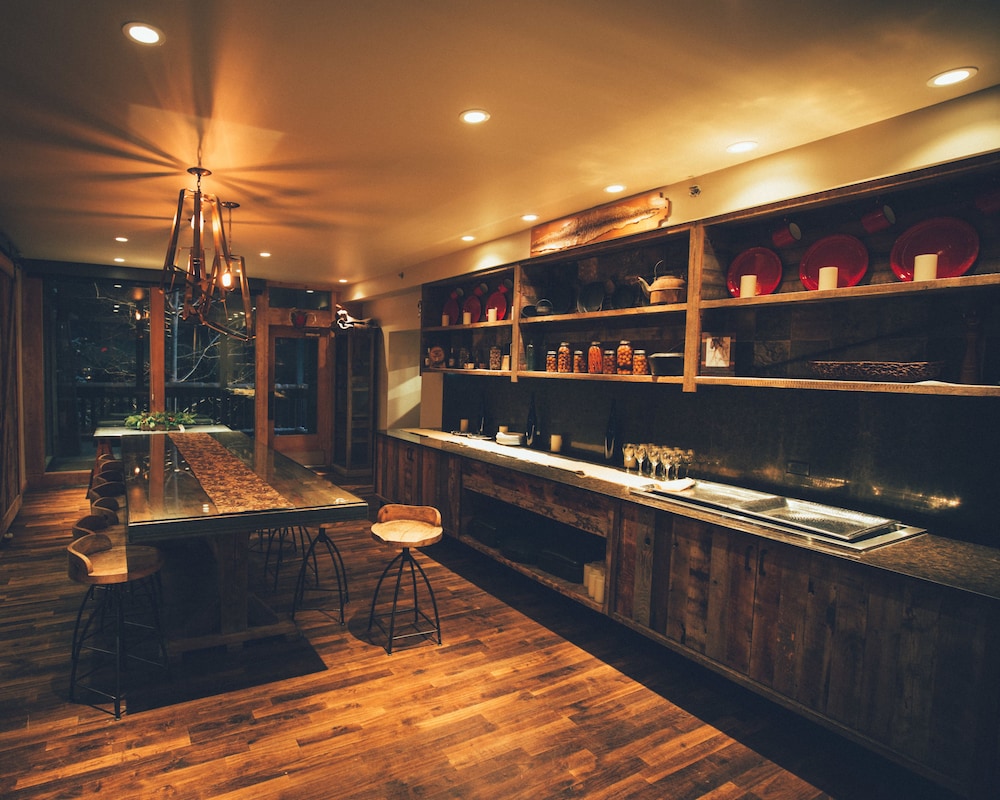 Snow King Resort Hotel & Luxury Residences - photo 98