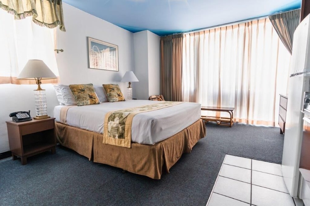 Holiday Surf Hotel - photo 19