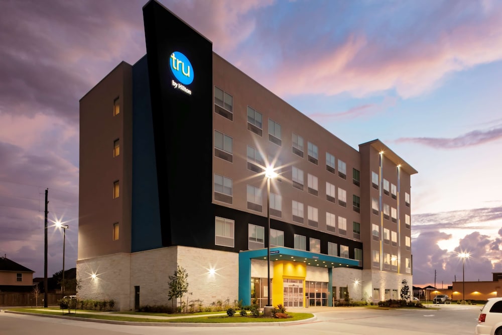 Tru by Hilton Cypress Houston - featured photo