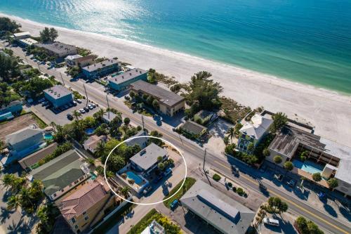 Seagrass Flats 1 located less than 75 steps to the White Sandy Beaches in Bradenton Beach, United States