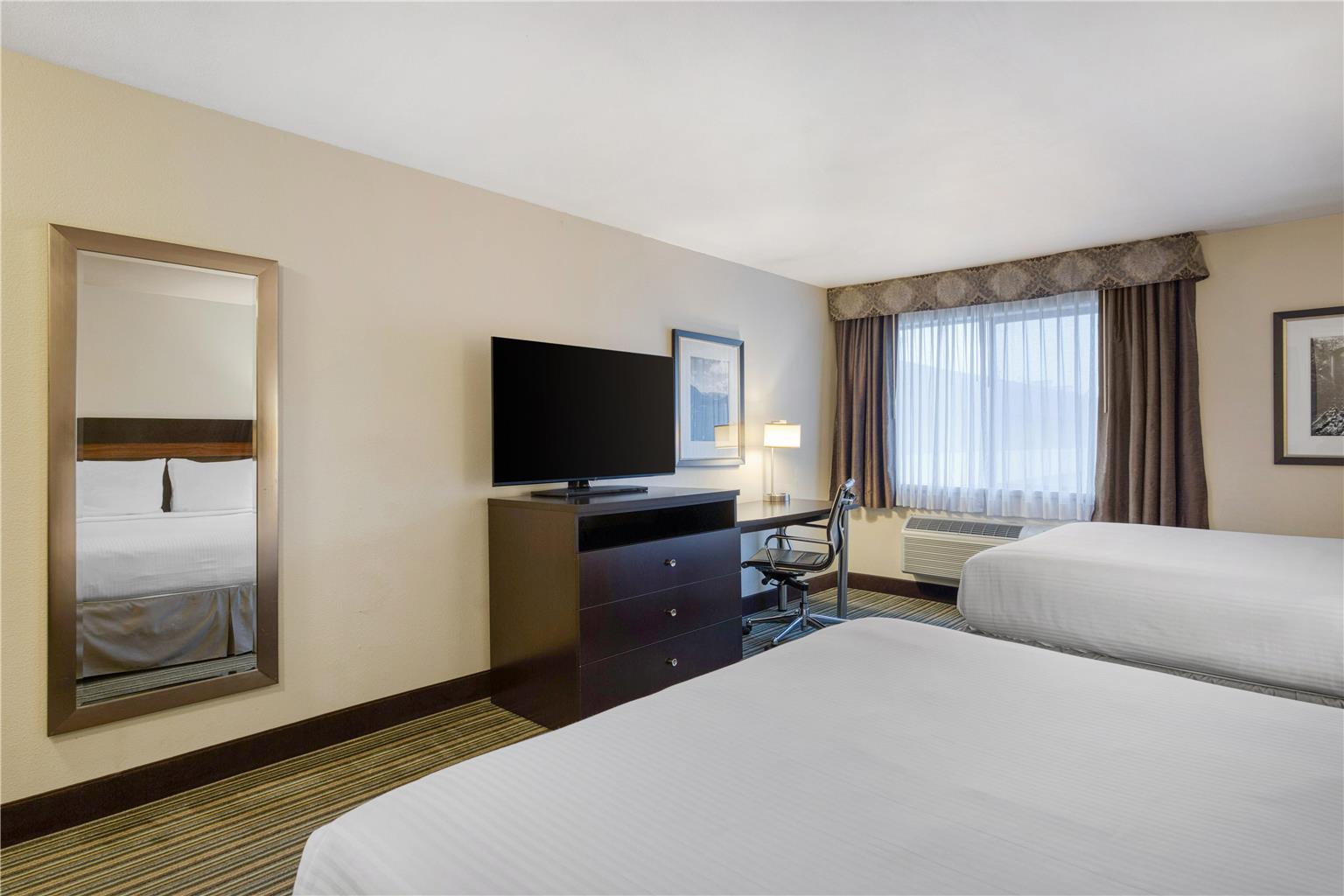 Best Western Alderwood - photo 44