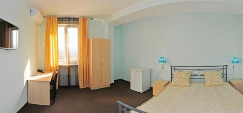 Komplex Apelsin in Pivdenne, Ukraine