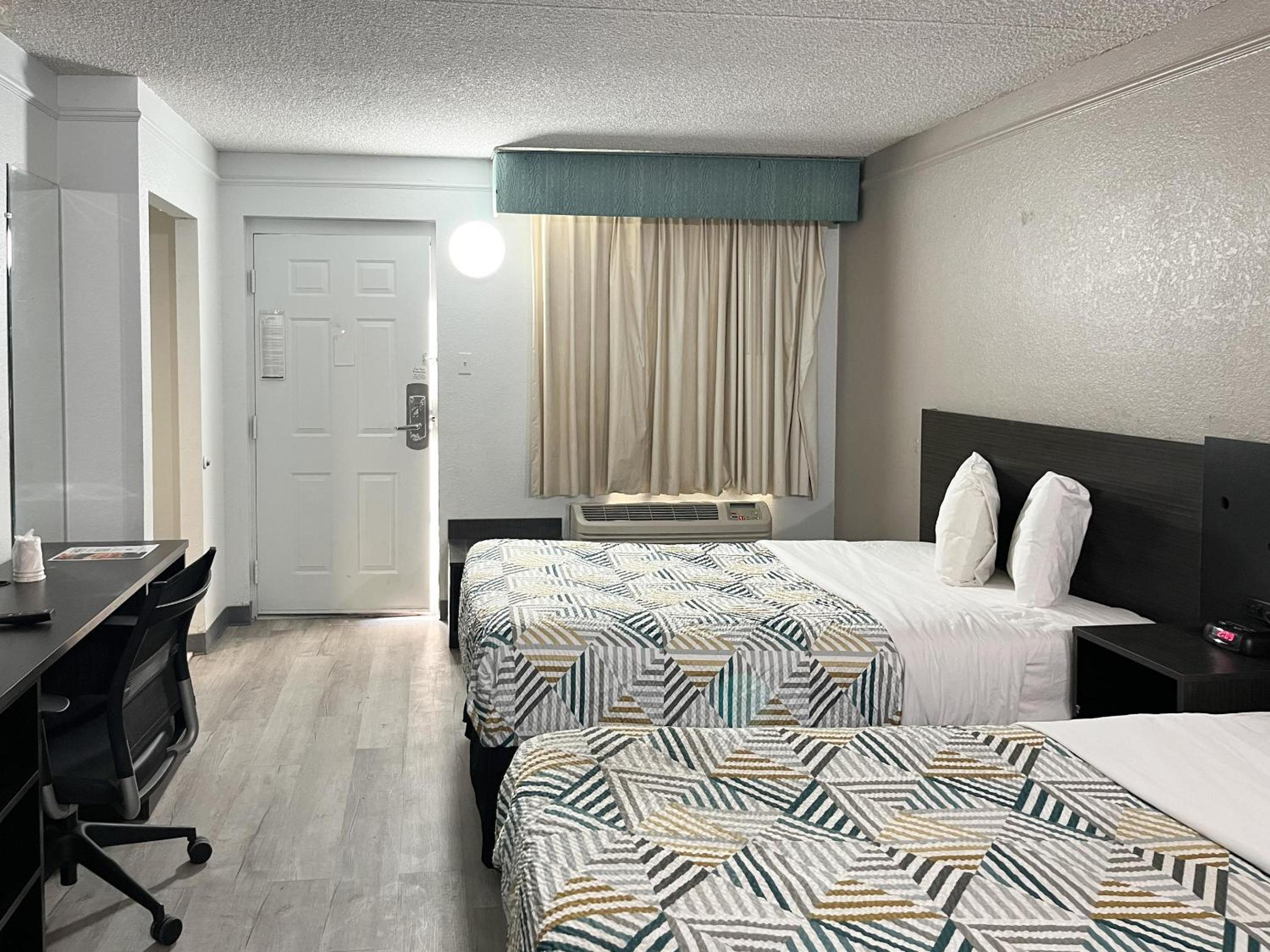 Studio 6 North Las Vegas NV - photo 8