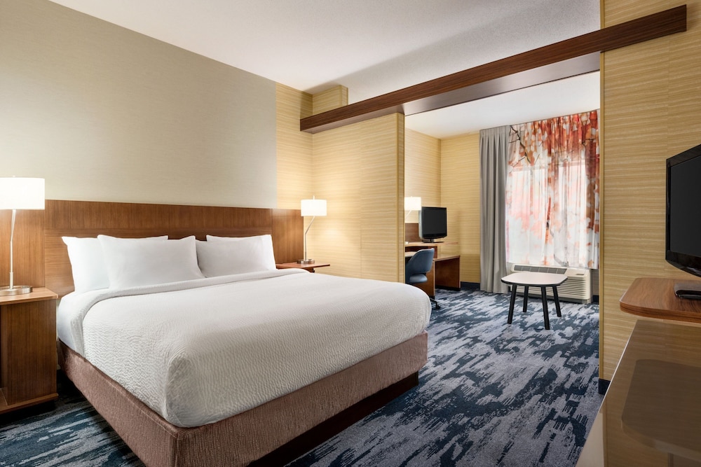 Fairfield Inn & Suites Hershey Chocolate Avenue - photo 17