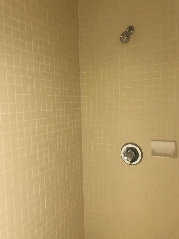 Sunrise Inn Turlock - photo 20