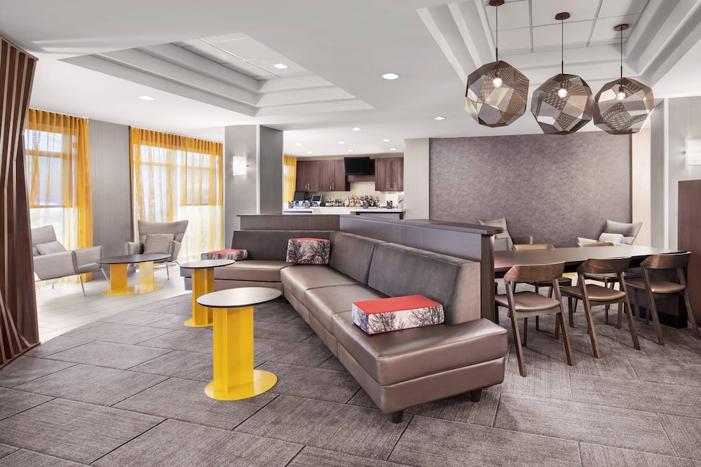 SpringHill Suites Houston Hobby Airport — hotel near William P. Hobby Airport