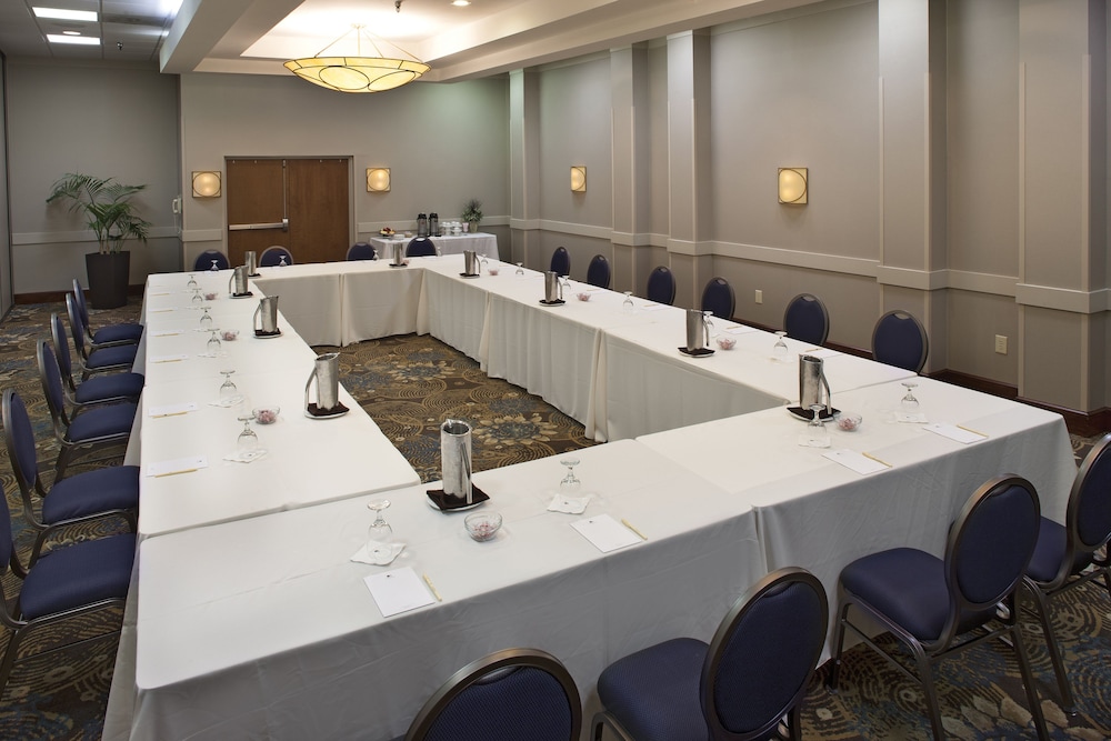 DoubleTree by Hilton Hotel Jackson - photo 50