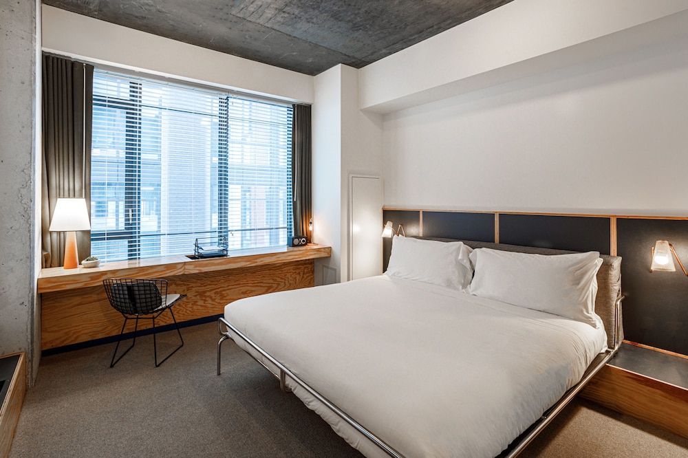 The Emily Hotel - photo 23