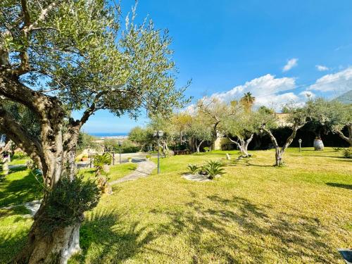 Villa Bellavista — 4-Star Luxury Hotel in Carini, Italy