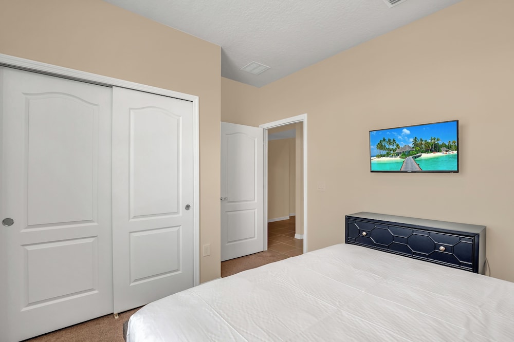 2407 Dubai Street - photo 17