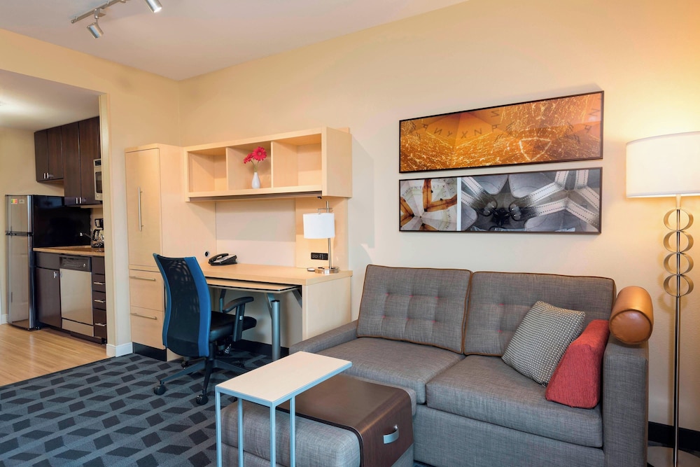 TownePlace Suites by Marriott Joliet South - photo 11