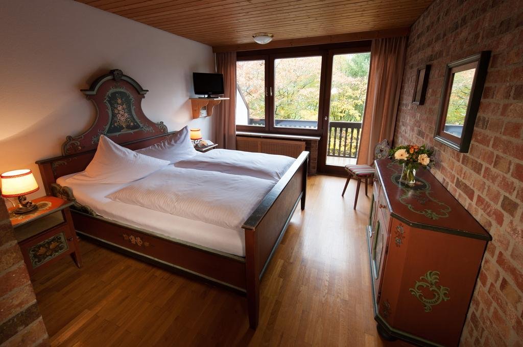 Dreiburgensee - last minute hotel in Tittling