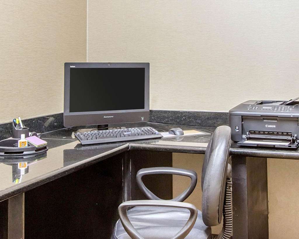 Comfort Suites Abilene Central - photo 24