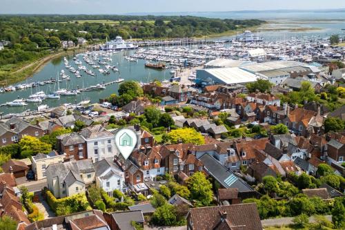 Victory Cottage — 4-Star Luxury Hotel in Lymington, United Kingdom