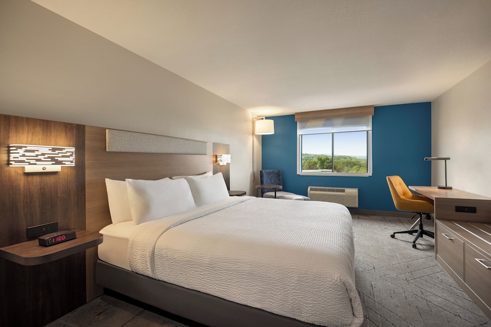 Holiday Inn Express Morgantown by IHG - photo 8