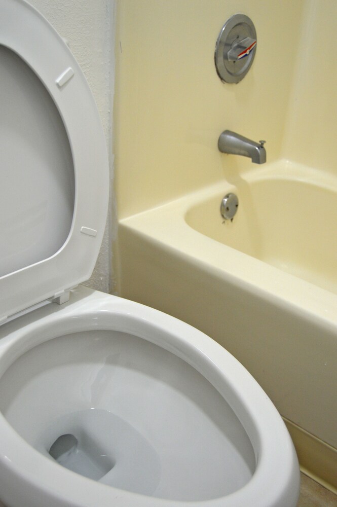Destin Inn and Suites - photo 16