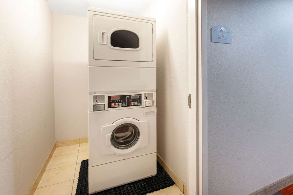 Microtel Inn & Suites by Wyndham Pittsburgh Airport - photo 15