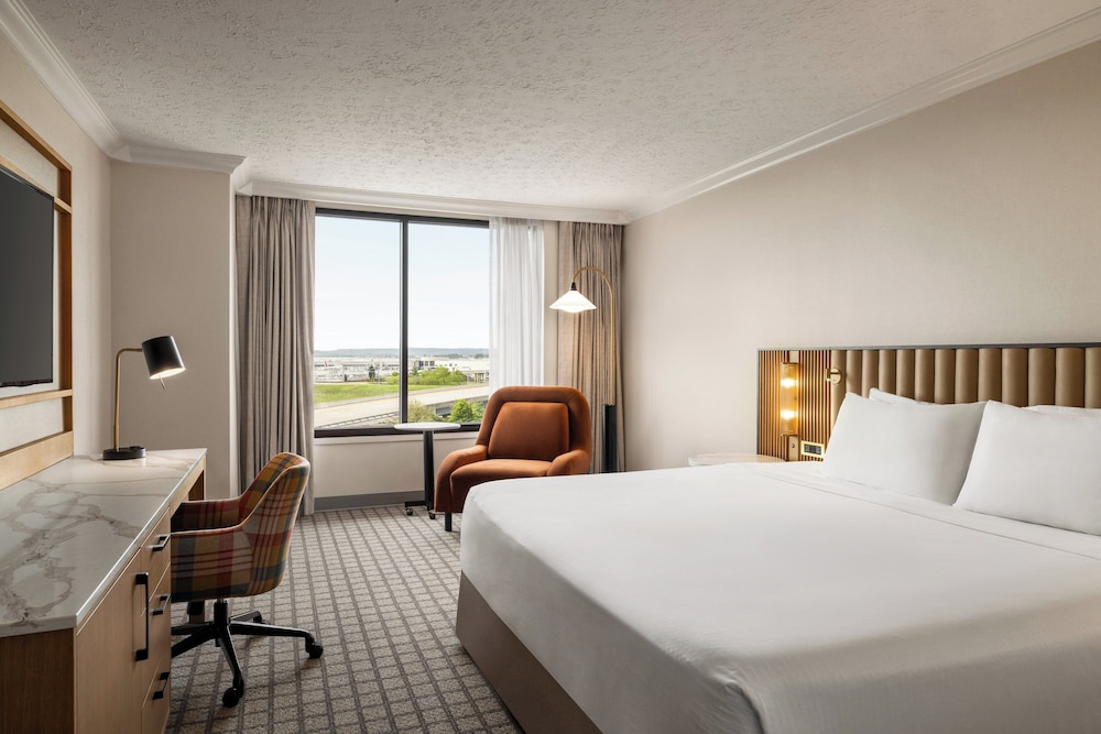 Crowne Plaza Louisville Airport Expo Ctr by IHG - photo 31