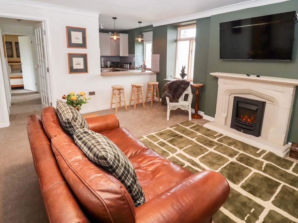 The Carriage — 4-Star Luxury Hotel in Lydney, United Kingdom