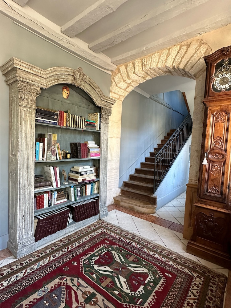 Cote Park — Givry — photo 4