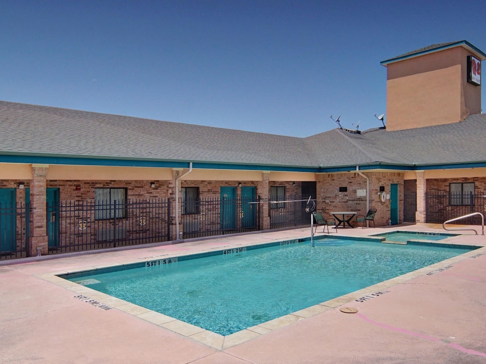 Quality One Motel - photo 21