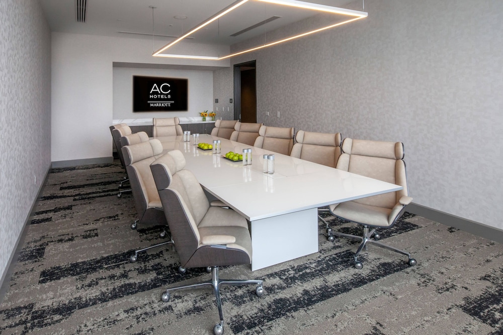 AC Hotel by Marriott Los Angeles South Bay - photo 39