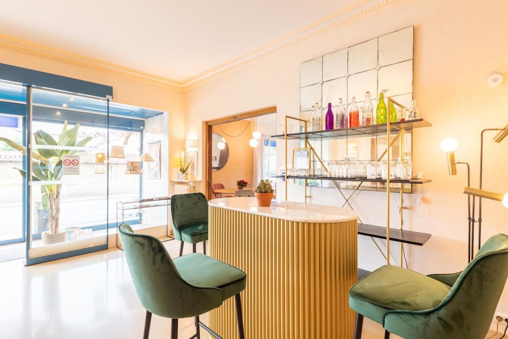 Le Logis De Brou — Bourg En Bresse
