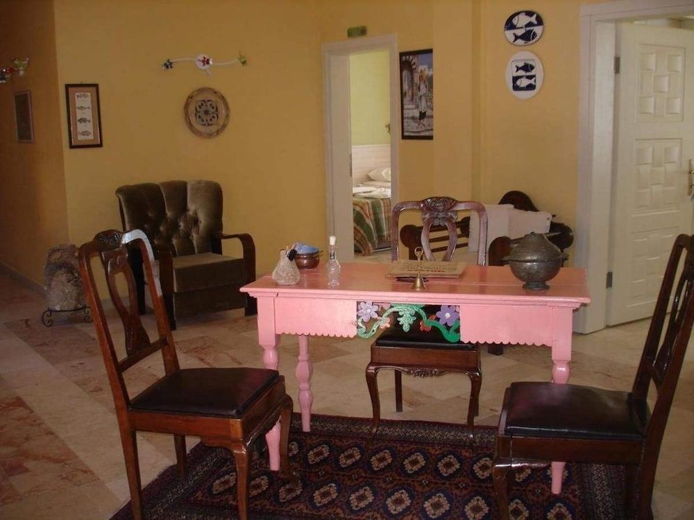 Denizhan Hotel & Restaurant in Ayvacik, Turkey