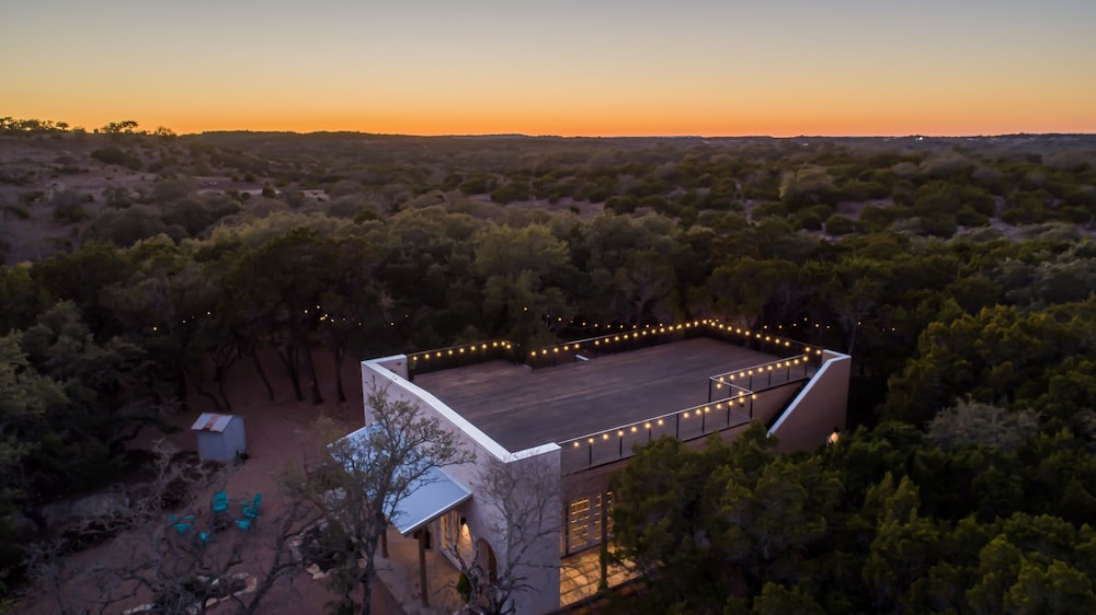 Lucky Arrow Retreat Dripping Springs - photo 64