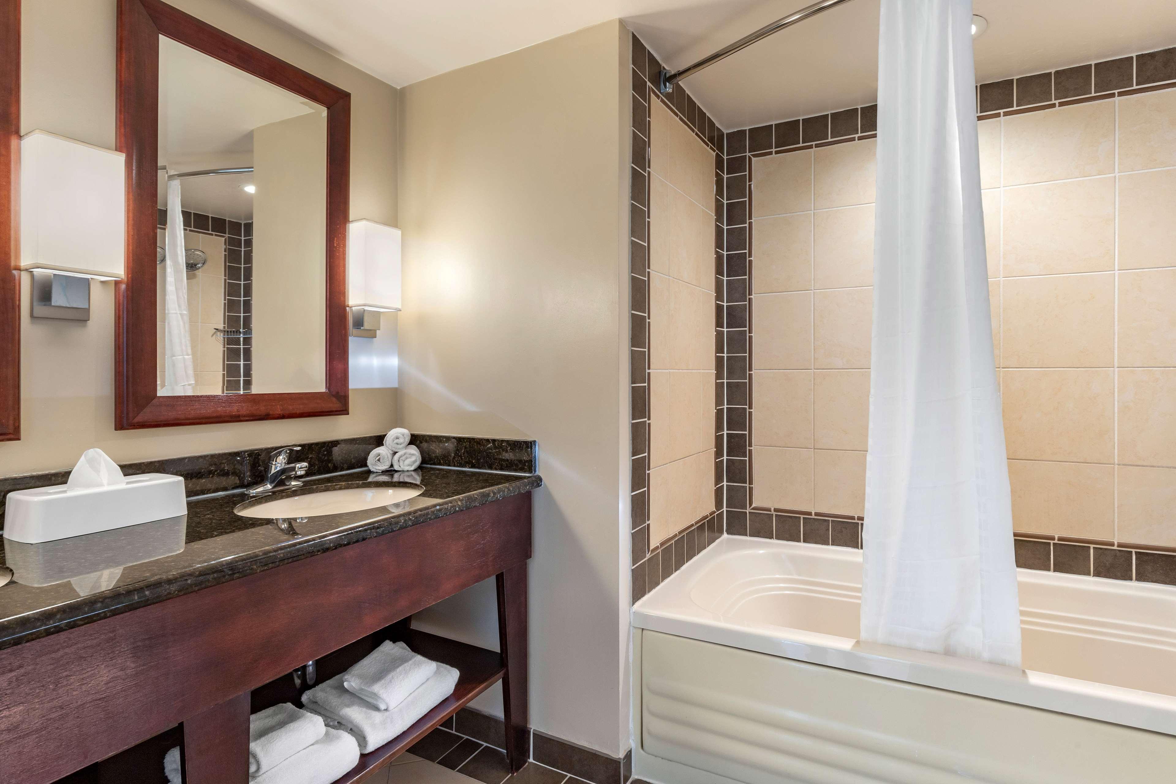 Hilton Vacation Club Ocean Beach Club Virginia Beach - photo 314
