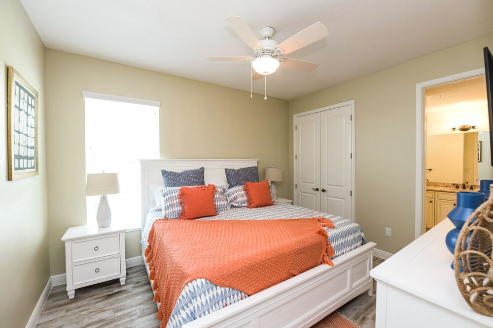 Changes in Latitude 403 - photo 3