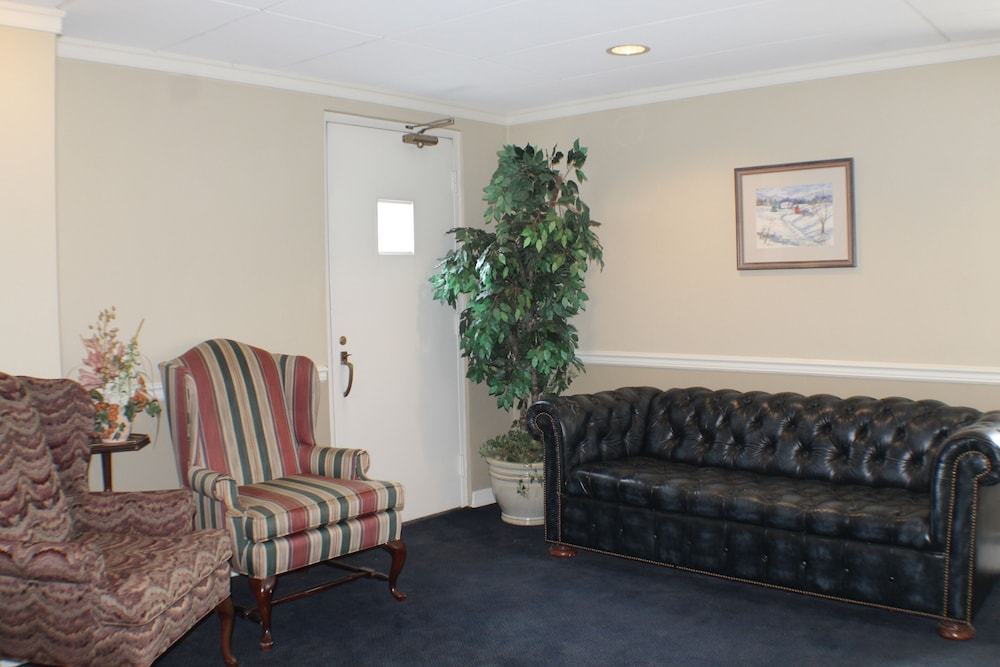 Waynebrook Inn Est 1865 - photo 39