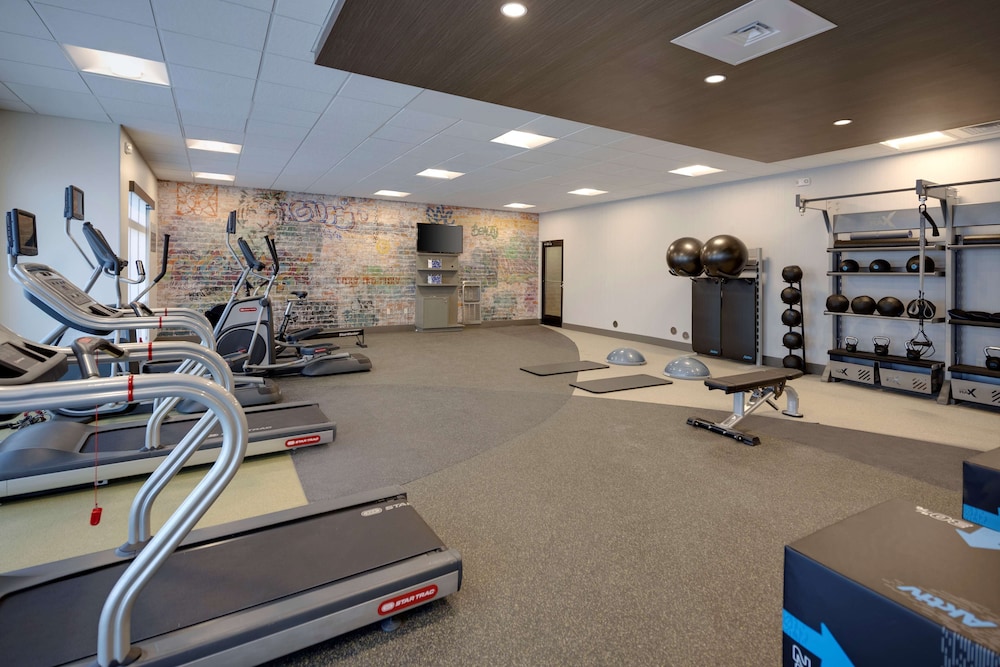 Hilton Garden Inn Haymarket - photo 37