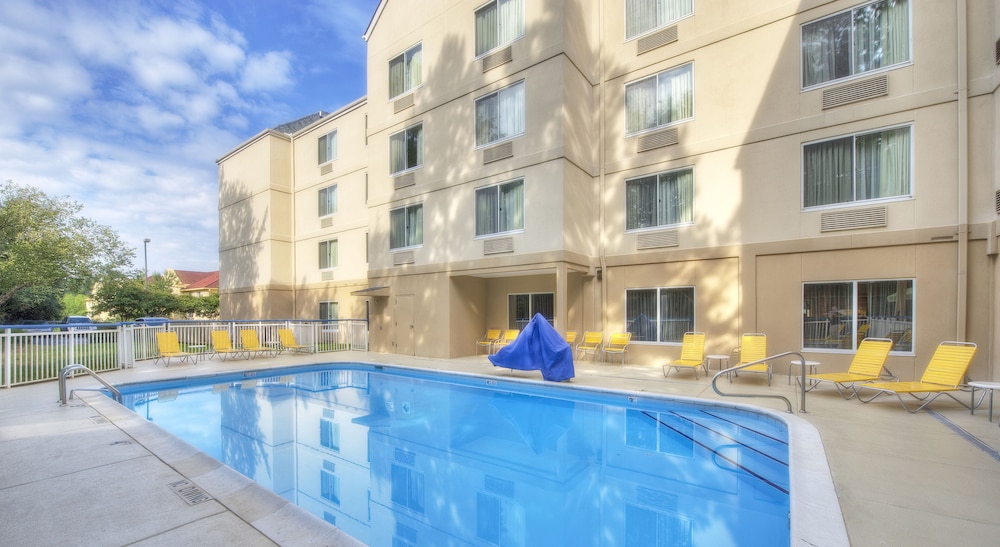 Fairfield Inn By Marriott Raleigh Crabtree - photo 24