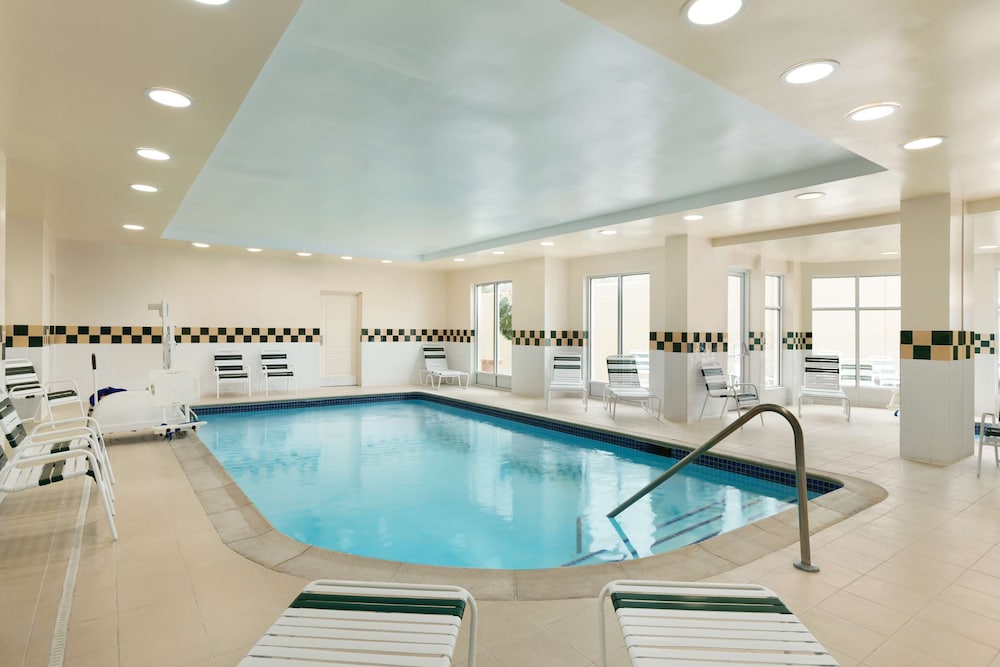 Hilton Garden Inn Shelton - photo 22