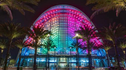 Peaceful Oasis - last minute hotel in Anaheim