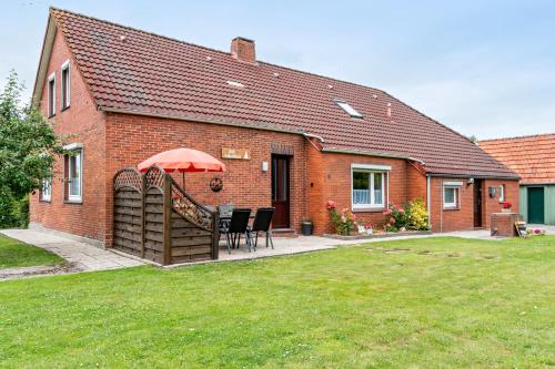 Dat Jollenhuus - carbon neutral hotel in Unknown City