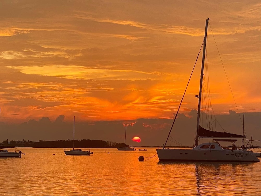 Sunset Cove Beach Resort - photo 153