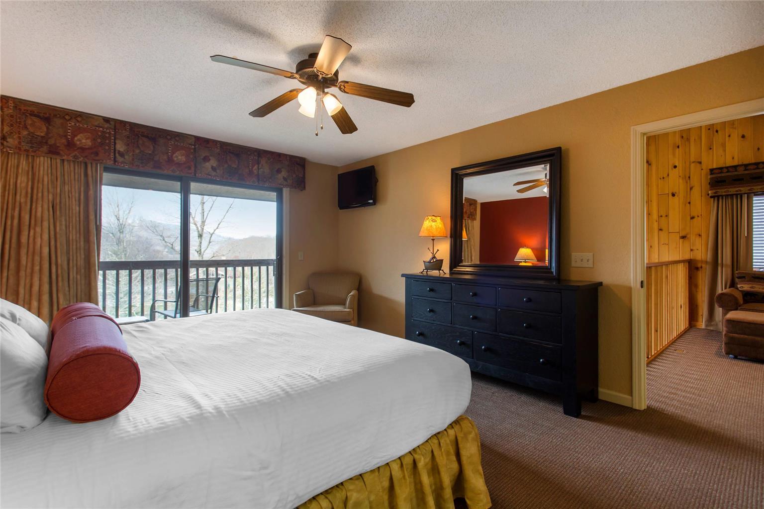 Bluegreen Vacations Blue Ridge Village an Ascend Collection Resort - photo 41